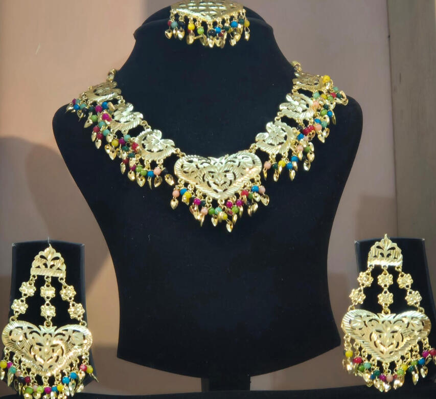 Jewellery2 Jewellery2