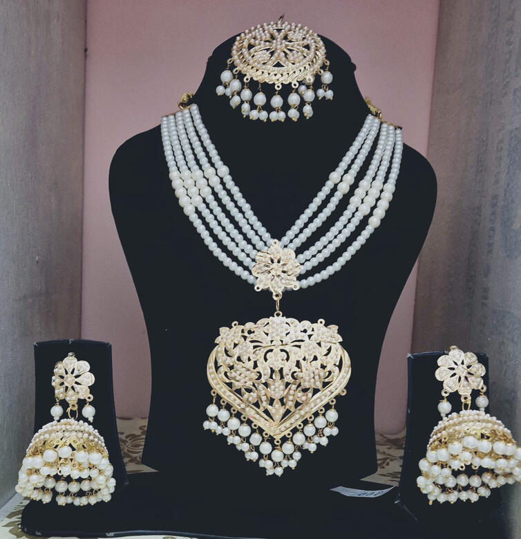 Jewellary